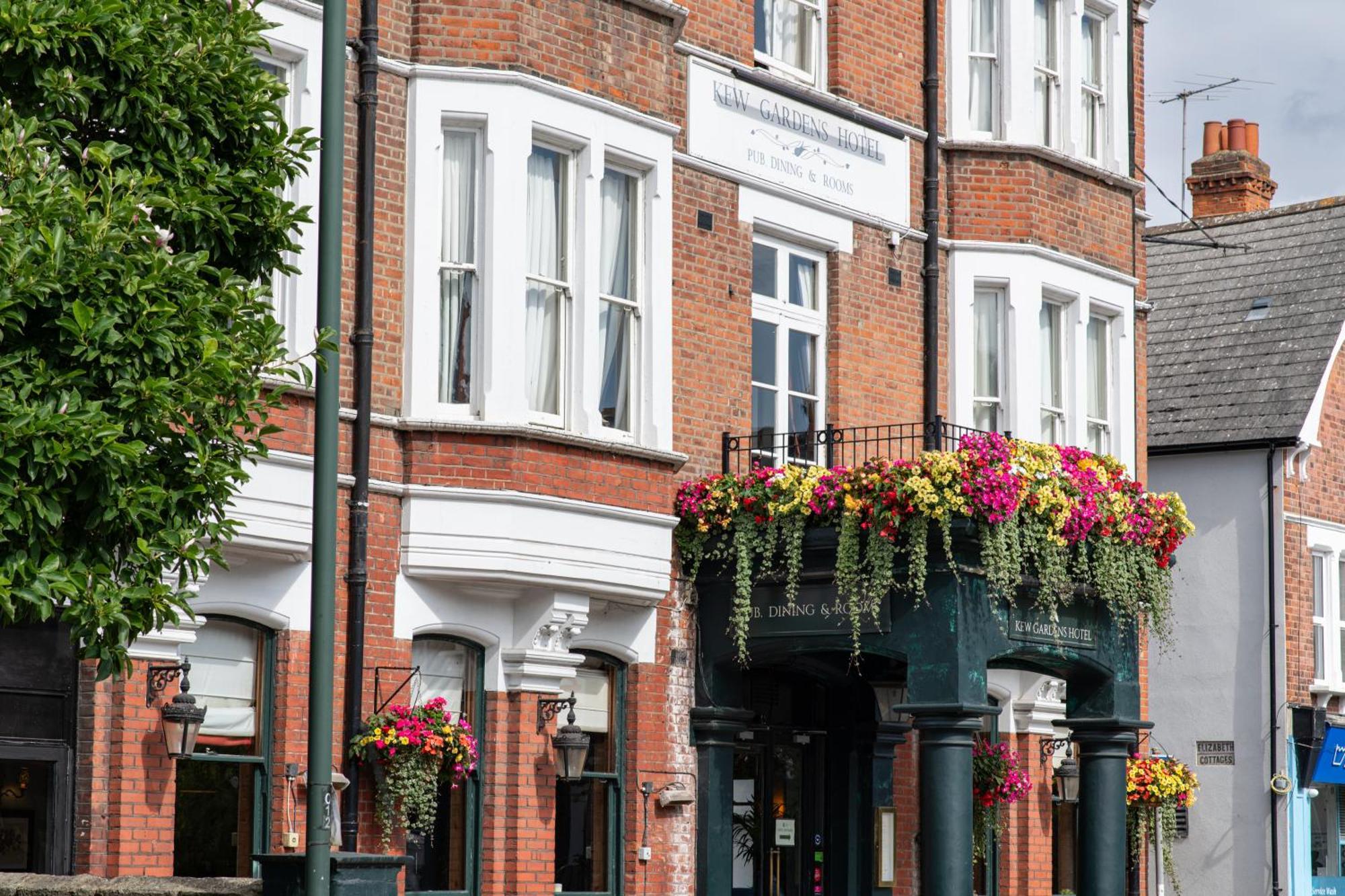 Kew Gardens Hotel Экстерьер фото