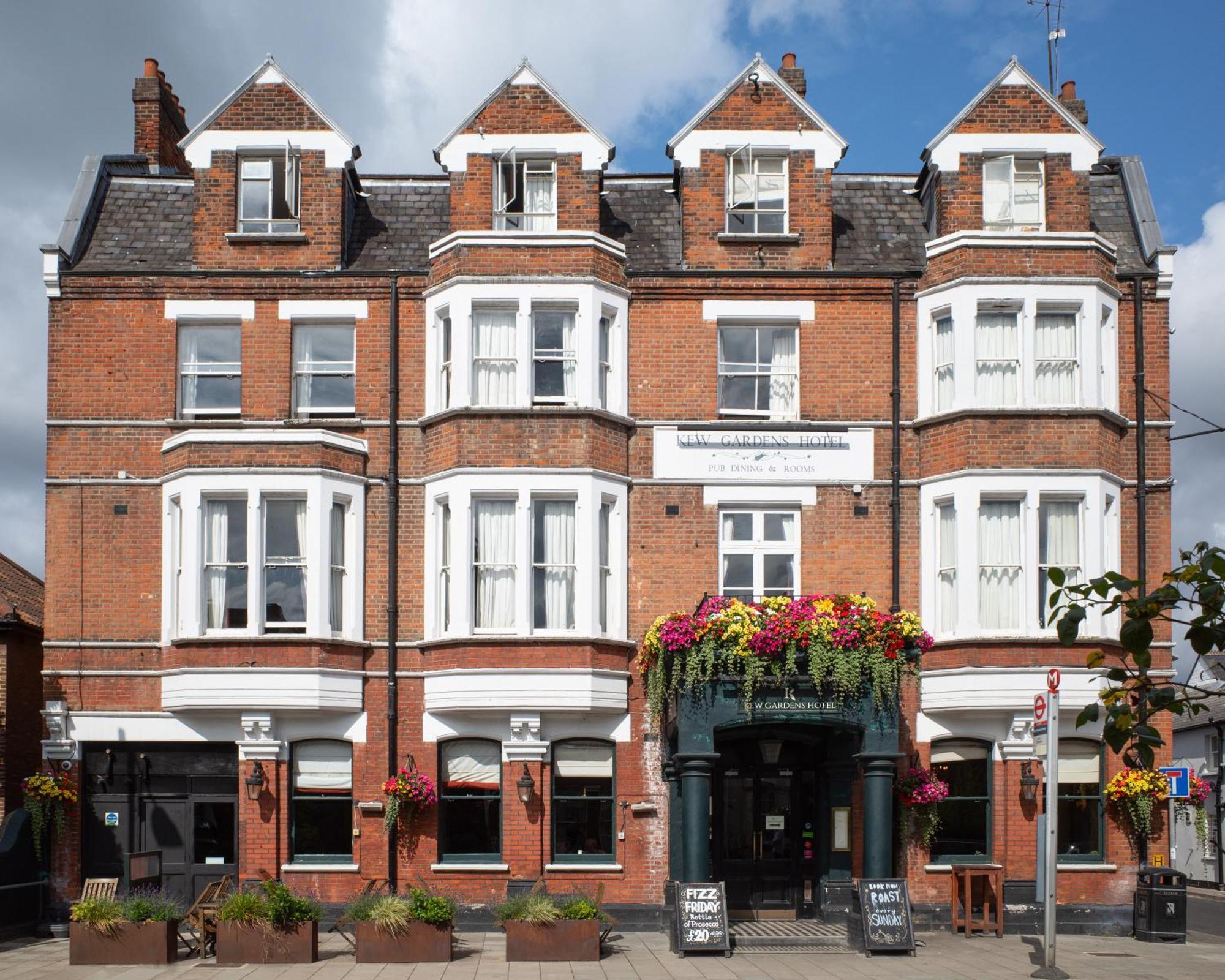 Kew Gardens Hotel Экстерьер фото